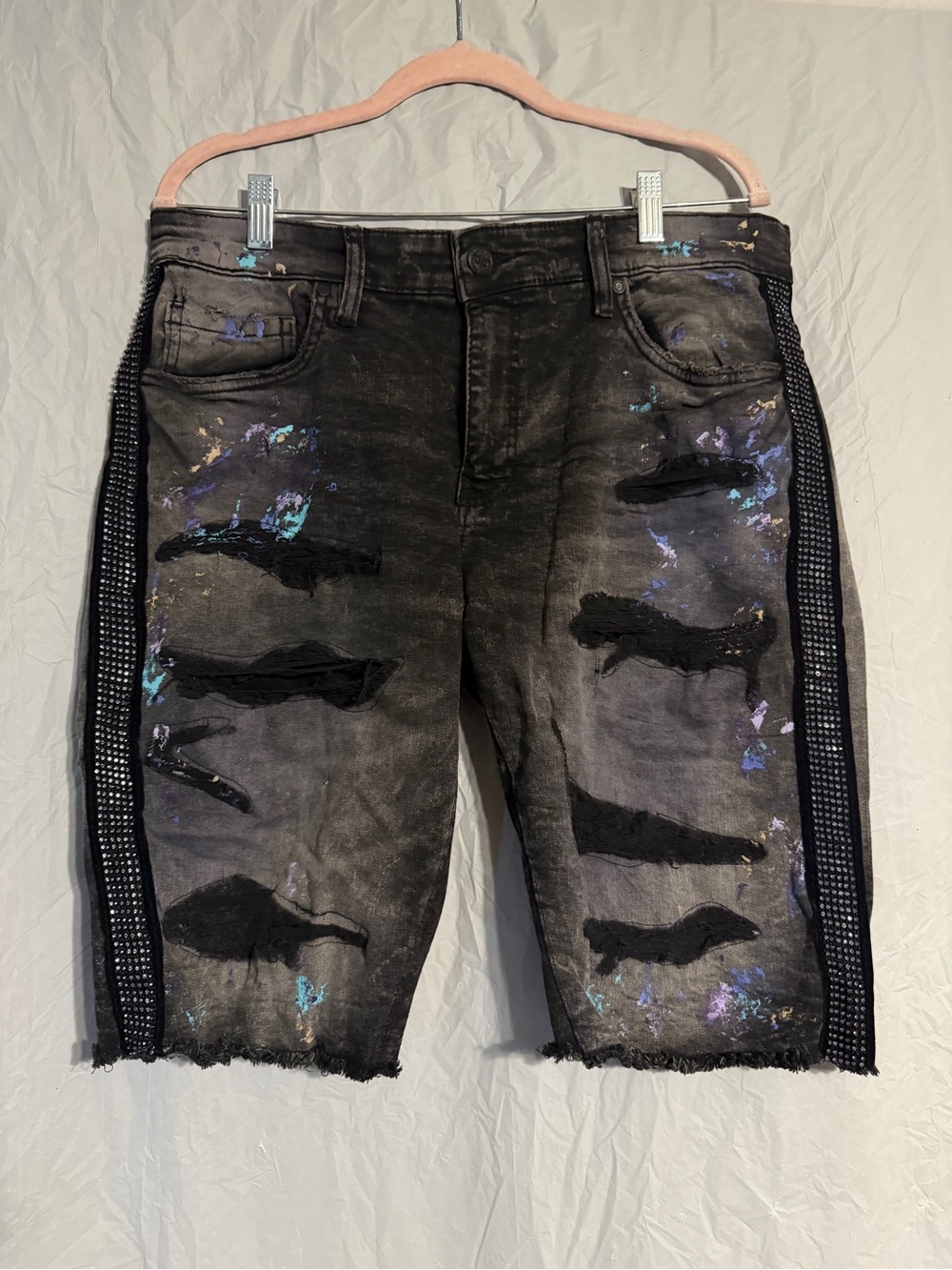 Jordan Craig Legacy Edition Denim Shorts 34 Rhinestone Paint Splatter Distressed